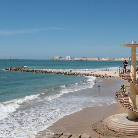 Apartamentos Las Huertas Cadiz Luaran gambar