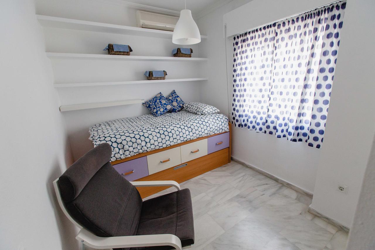 Apartamentos Las Huertas Cadiz Luaran gambar