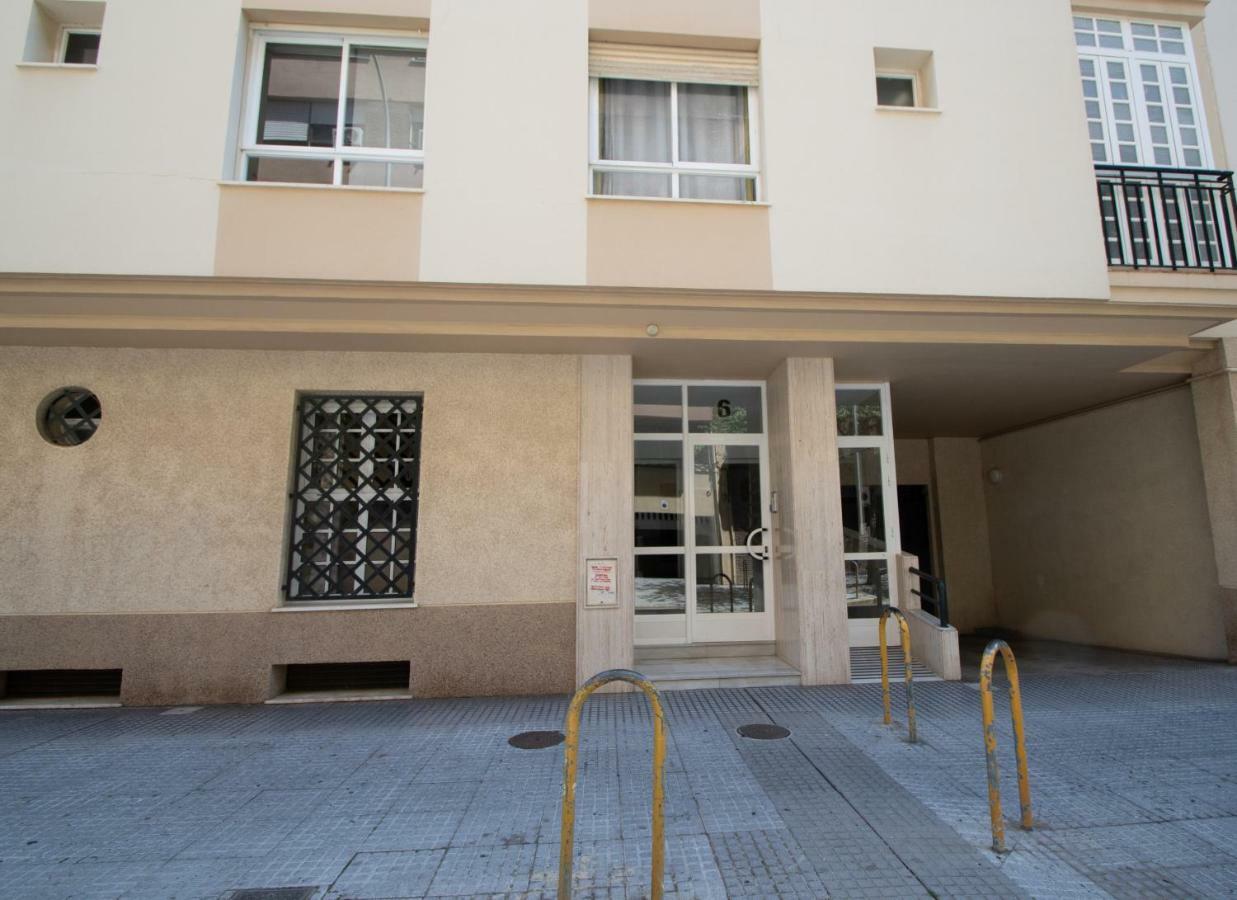 Apartamentos Las Huertas Cadiz Luaran gambar